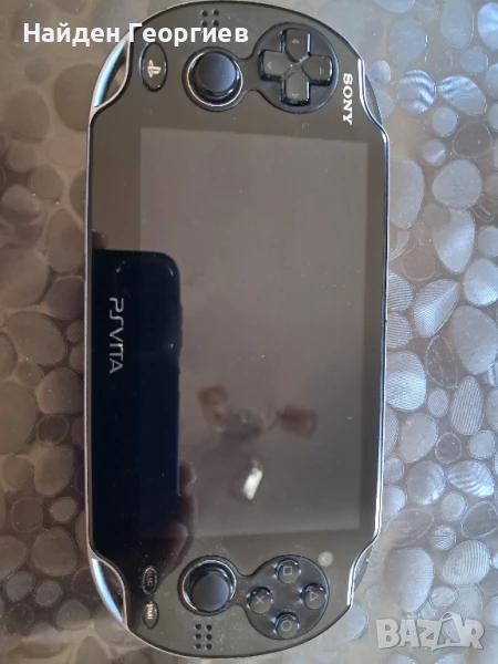 psvita хакната с карта памет 64 гб и 20 игри в самата конзола , снимка 1
