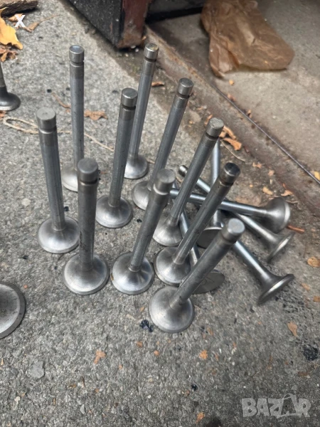 КЛАПАНИ ЗИЛ НОВИ СССР ЛЕГЛО НА КЛАПАНА 41 ММ., снимка 1