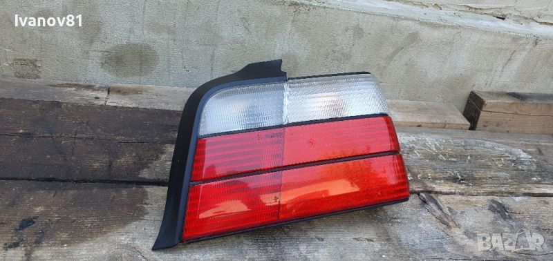 Десен стоп за бмв е36 седан  bmw e36 saloon taillights stop light right side  9405445 New condition , снимка 1