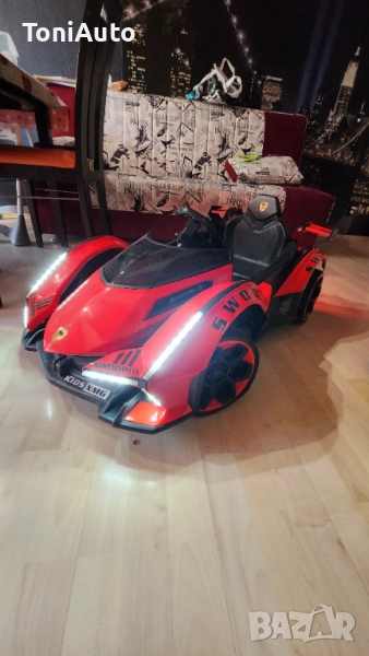 Акумулаторна детска кола, снимка 1