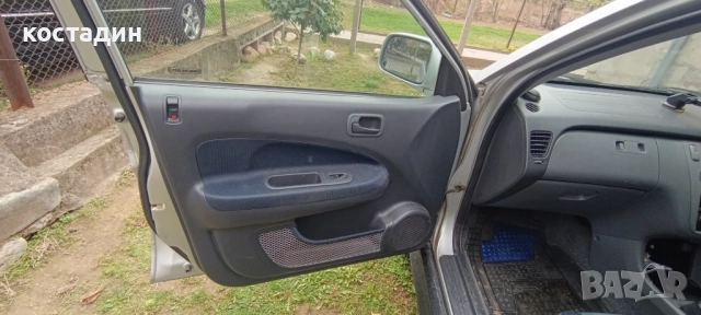 Honda H-RV 1.6I, снимка 5 - Автомобили и джипове - 52185627