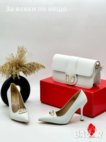 Valentino Дамски Обувки На Ток Валентино - Различни Цветове Код SK1290