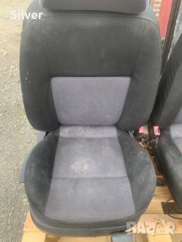 Салон Golf4/Bora, снимка 2 - Аксесоари и консумативи - 53906061