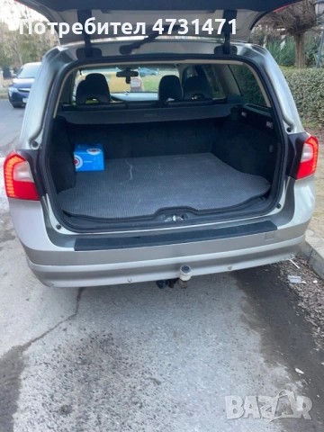 Volvo v70d, снимка 2 - Автомобили и джипове - 53401842