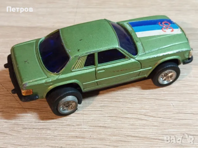 Mercedes Benz 450SLC 1:48, снимка 4 - Колекции - 47710531