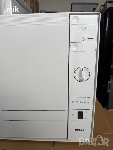 Малка съдомиялна кубче Bosch, снимка 2 - Съдомиялни - 52647079