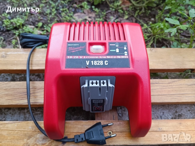 Milwaukee V 1828 C зарядно