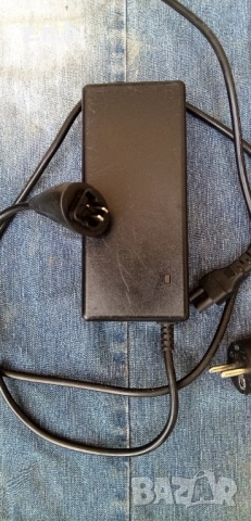 Зарядно за електрически велосипед Stella