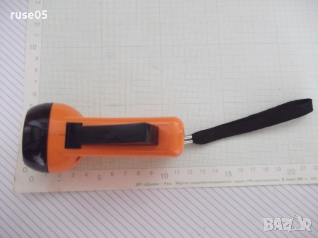 Фенер диоден с динамо работещ, снимка 6 - Други стоки за дома - 51553601