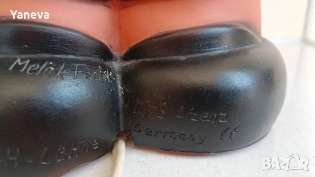 Футболен талисман, винтидж лампа от 70-те години с формата на мече в екипа на германския отбор , снимка 10 - Образователни игри - 54150774