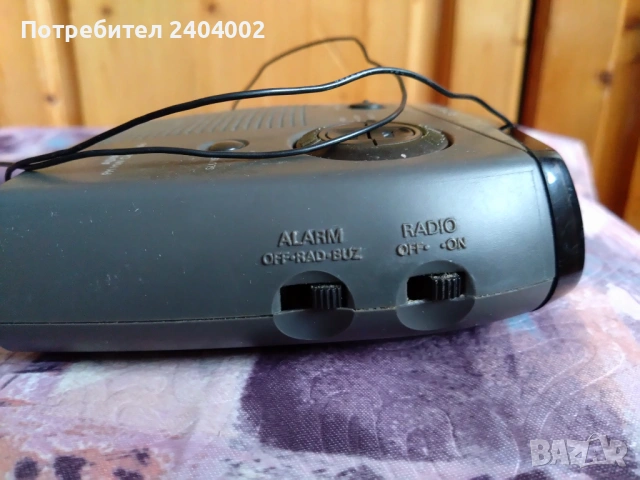 Радио с часовник и една аларма Philips AJ3080/00, снимка 3 - Радиокасетофони, транзистори - 53493642