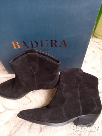 Дамски Боти с дебел ток Badura® kаубойски обувки.