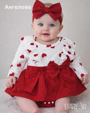 Бебешко боди-рокличка с лента за глава 