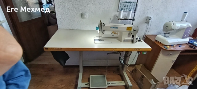 Продавам професионална шевна машина Jack-5550, снимка 3 - Шевни машини - 53683269