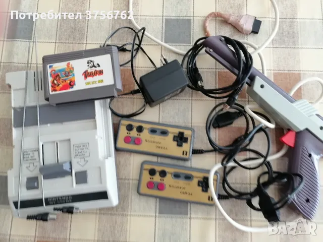 Продавам телевизионна конзола Nintendo FAMELI MT-999 DX, снимка 5 - Игри за Nintendo - 49390685