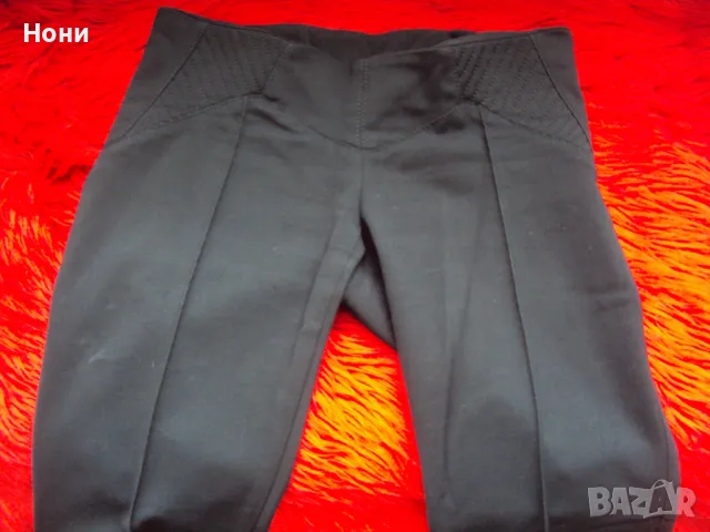 Оригинален панталон Celyn b на Elisabetta Franchi черен