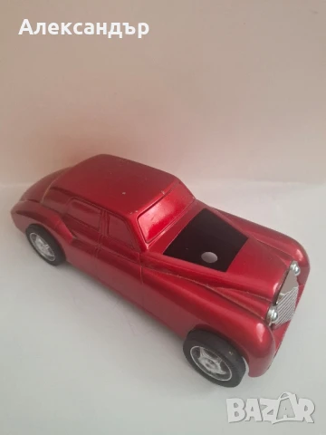 Метална червена количка за декорация, снимка 2 - Колекции - 51400175