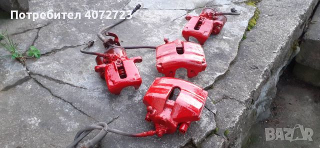 Спирачни апарати с маркучи от VW Passat B7, снимка 1 - Части - 45375869