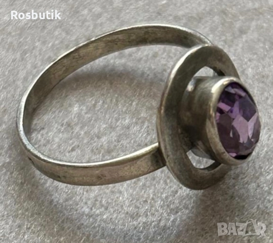 Съветски сребърен пръстен с Аметист , снимка 2 - Пръстени - 53263119