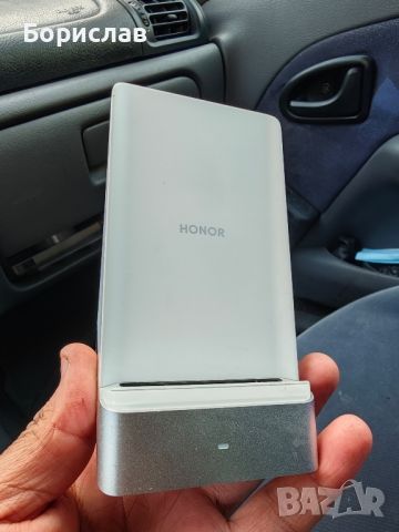 Honor wireless charger 100w,олично възможен бартер., снимка 1