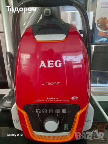 Прахосмукачка AEG 750 W, снимка 2 - Прахосмукачки - 46602134