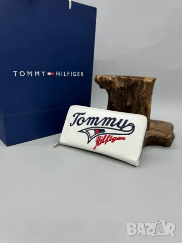 дамски портмонета tommy hilfiger , снимка 1 - Портфейли, портмонета - 46822631