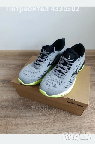 Маратонки Mizuno Wave Revolt 2