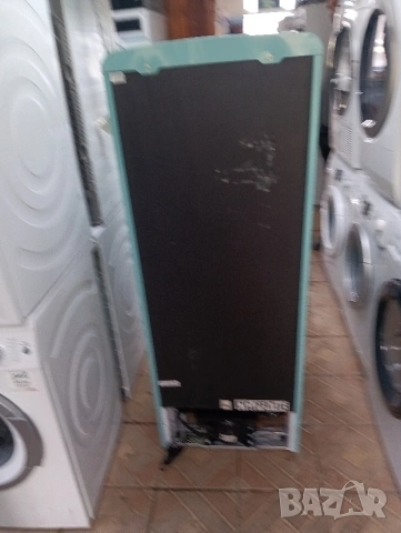 Като нов голям синьо зелен хладилник Amica с 2 години Гаранция!, снимка 9 - Хладилници - 54162718