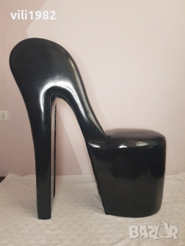 Уникален Стол Токче Черен Лак