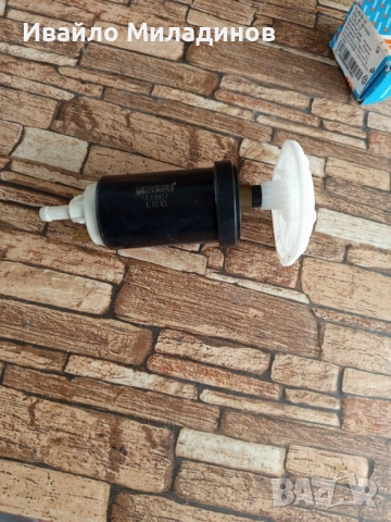 Бензинова помпа