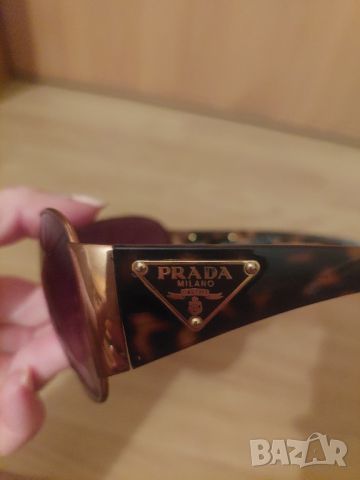 Дамски слънчеви очила Prada, снимка 3 - Слънчеви и диоптрични очила - 46157316