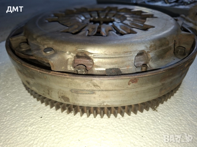 Демпферен маховик комплект LUK, снимка 3 - Части - 52665843