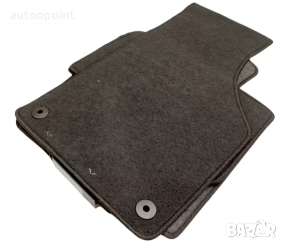 Мокетни стелки за VW Passat B6 / B7 / 3С (2005-2014) - с кръгли щипки Petex, снимка 2 - Аксесоари и консумативи - 53898871