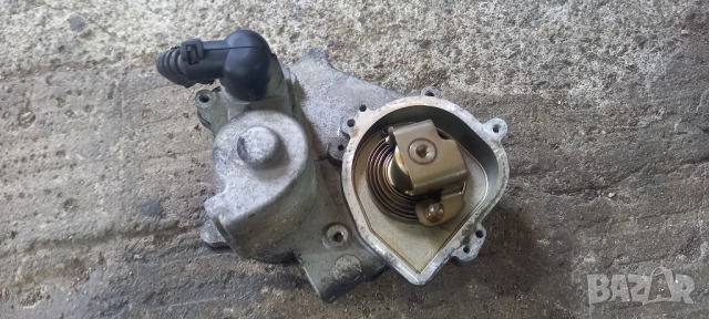 Моторче вихрови клапи Audi A3 8P 2.0 FSI, снимка 2 - Части - 51646308