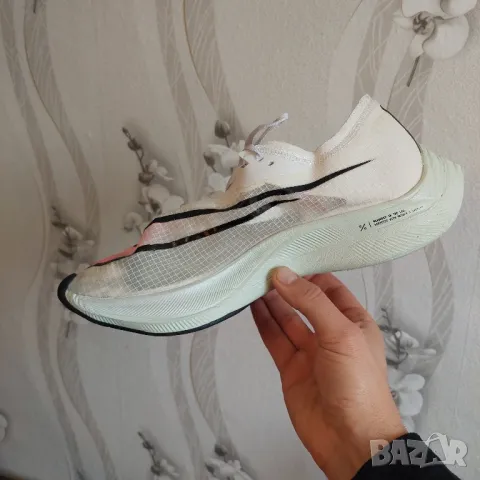 Маратонки Nike ZOOMX VAPORFLY NEXT%  номер 45-45,5, снимка 13 - Маратонки - 47484873