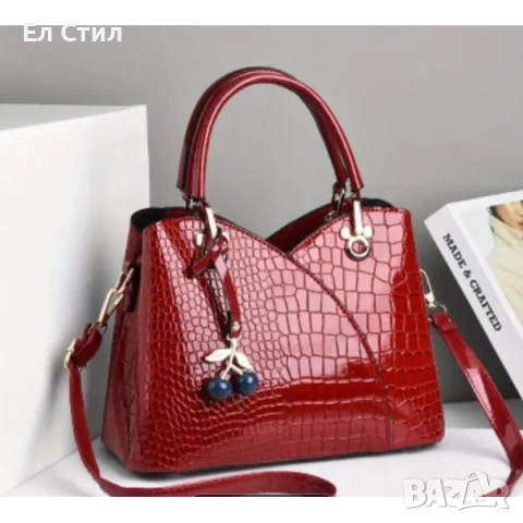 💕Лачена червена чанта среден размер с две дръжки и дълга дръжка