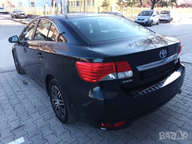 Toyota Avensis 2.0D4D-124kc. FACELIFT, снимка 4 - Автомобили и джипове - 52886666