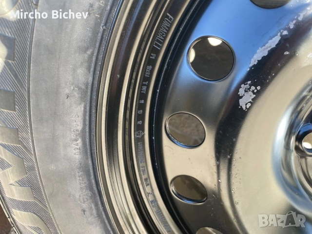 Оригинална резервна гума за Гранд Чероки, снимка 2 - Гуми и джанти - 52585534