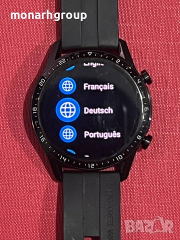 Смартчасовник Huawei watch gt2 със зарядно (леки драскотини по екрана)