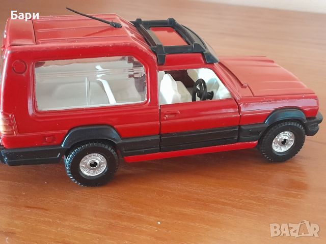 Метална количка на CORGI-MATRA RANCHO, снимка 2 - Колекции - 45620324