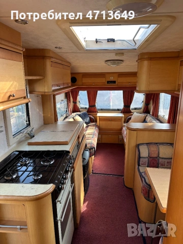 Туристическа каравана, снимка 4 - Каравани и кемпери - 54283419