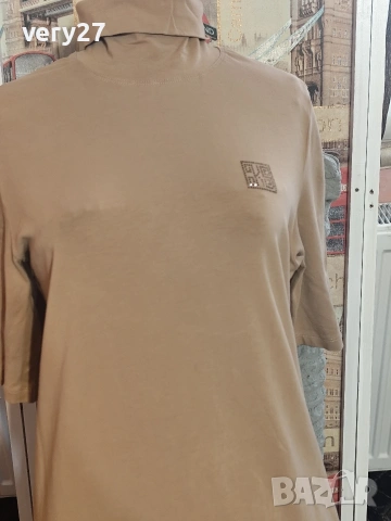 маркови тениски топ, снимка 11 - Рокли - 52595638