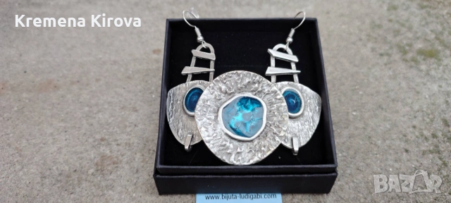 Оригинални обеци и пръстен със смола. Бижута Луди гъби. Идея за подарък.