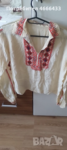 Риза от народна носия