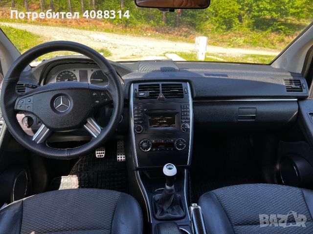 Mercedes B200 sport Facelift, снимка 8 - Автомобили и джипове - 45597355