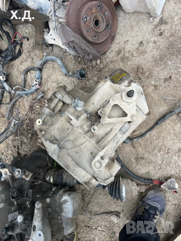 Ръчна скоростна кутия Пежо 306 1.4i 75кс , снимка 2 - Части - 54211727