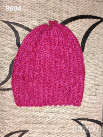 Ръчно плетиво шапка и шал