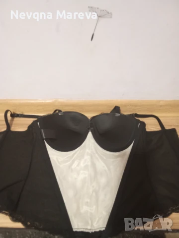 Корсет,,H&M,,, снимка 2 - Бельо - 50971942