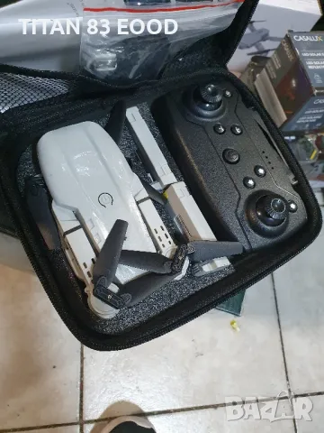 Дрон FACEGLE E99 500mAh 2.4GHz с 3бр батерии, снимка 3 - Дронове и аксесоари - 50303127