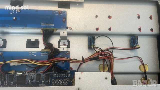 Behringer FCB1010 Футсуич, снимка 11 - Китари - 51729312